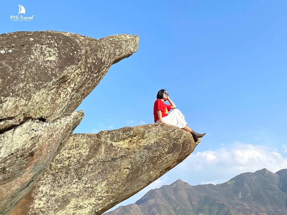 checkin tại mỏm cá heo