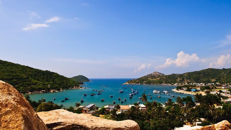 Vịnh Vĩnh Hy tháng 12