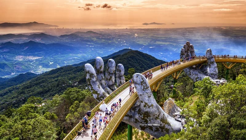 Bà Nà Hills mệnh danh là thành phố trên mây