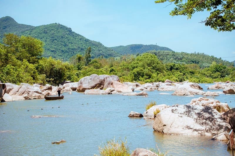 Khu Du Lịch Hầm Hô