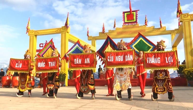 Lễ hội Cầu Ngư