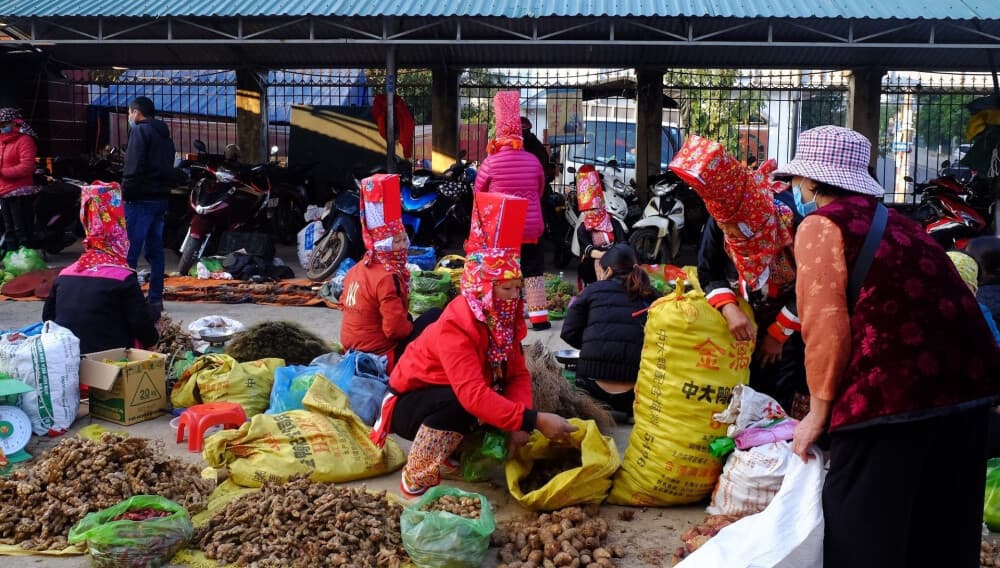 chợ vùng cao bình liêu