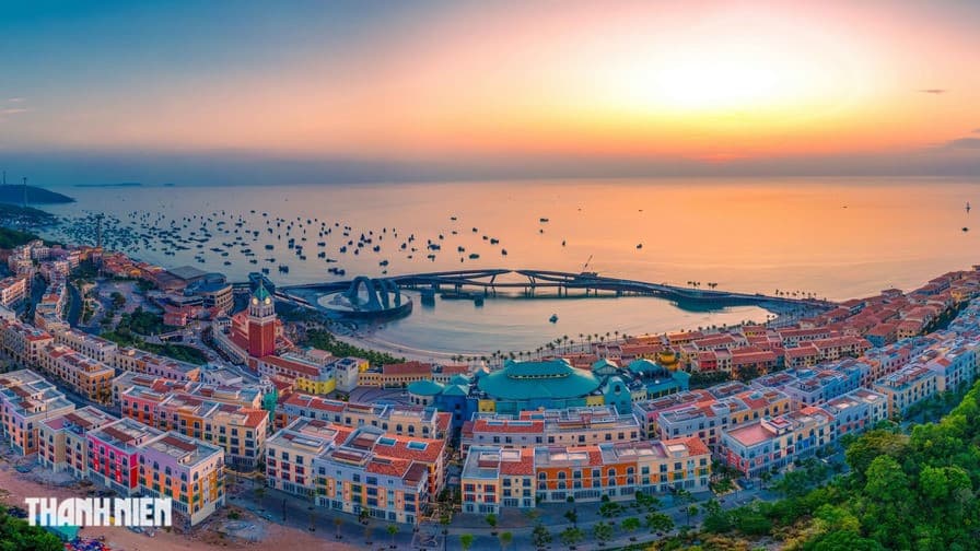 Thị Trấn Hoàng Hôn Phú Quốc