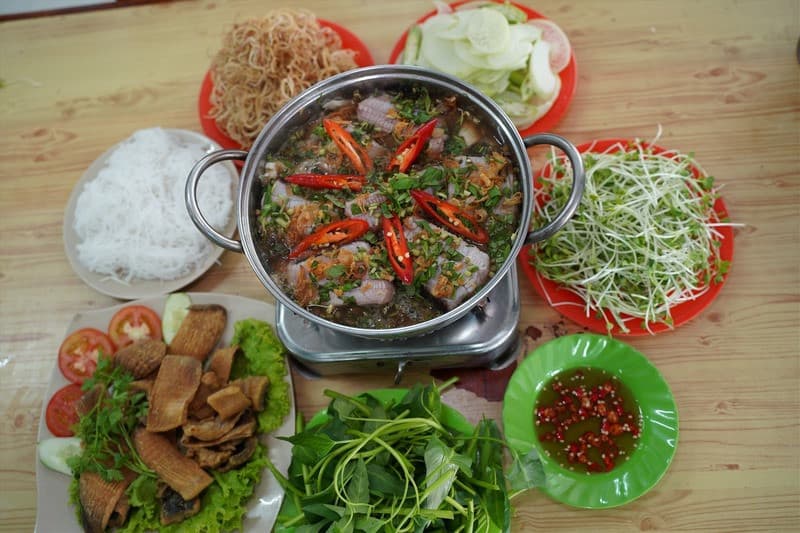 tết dương lịch thưởng thức lẩu cá đuối