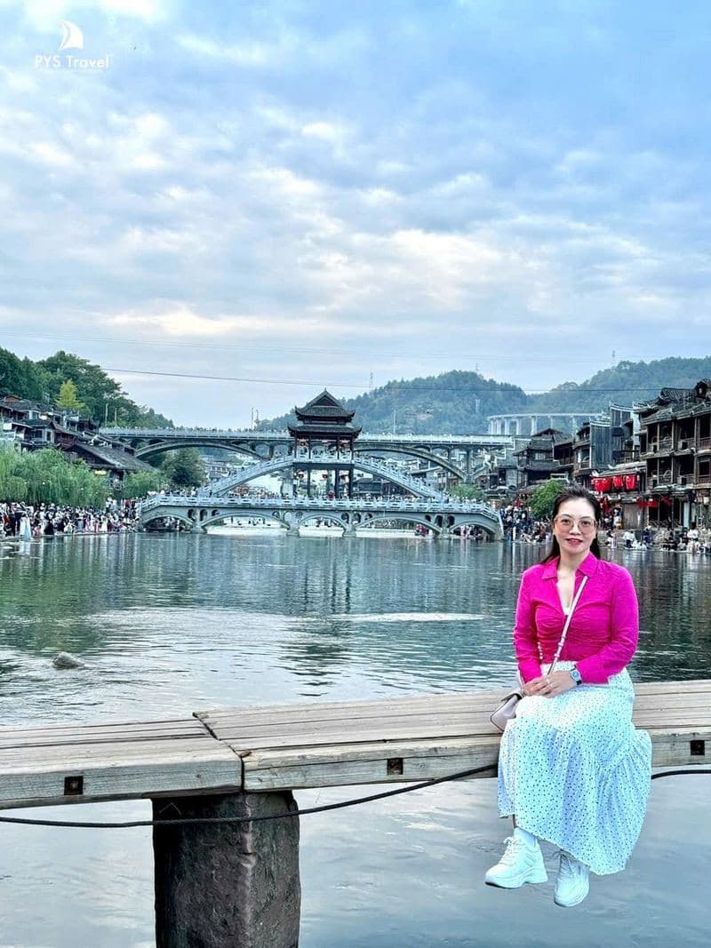 cầu hồng kiểu