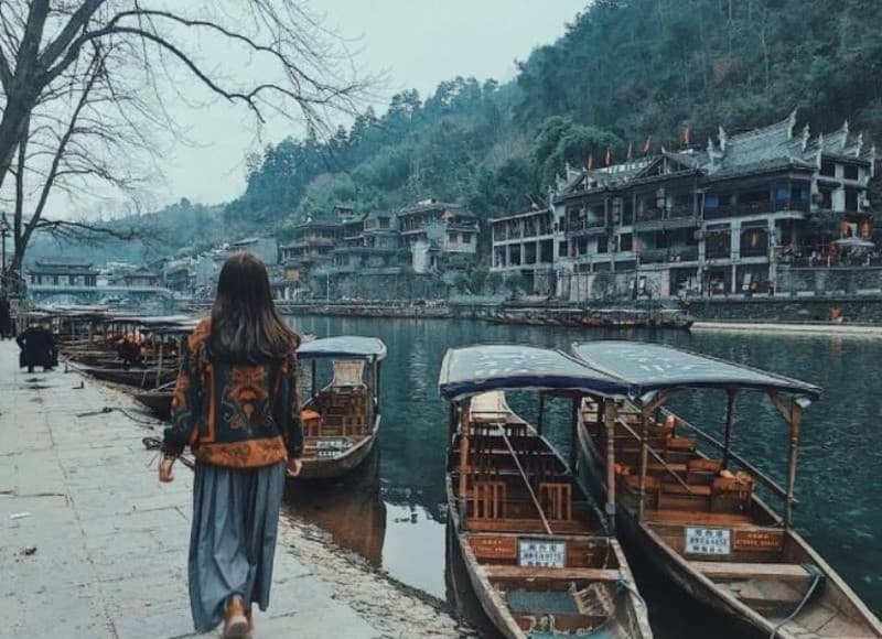 Thời tiết Phượng Hoàng Cổ Trấn tháng 2