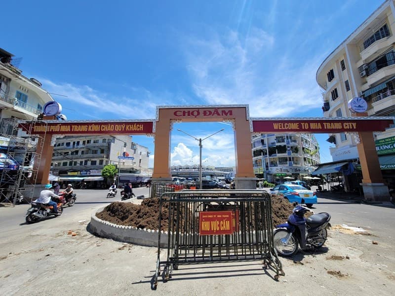 Chợ Đầm