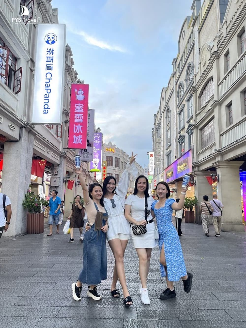 Phố đi bộ Tam Ngõ Nhị