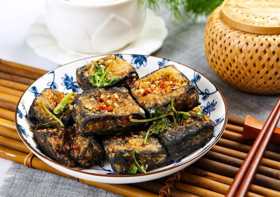 Đậu phụ thối phượng hoàng cổ trấn