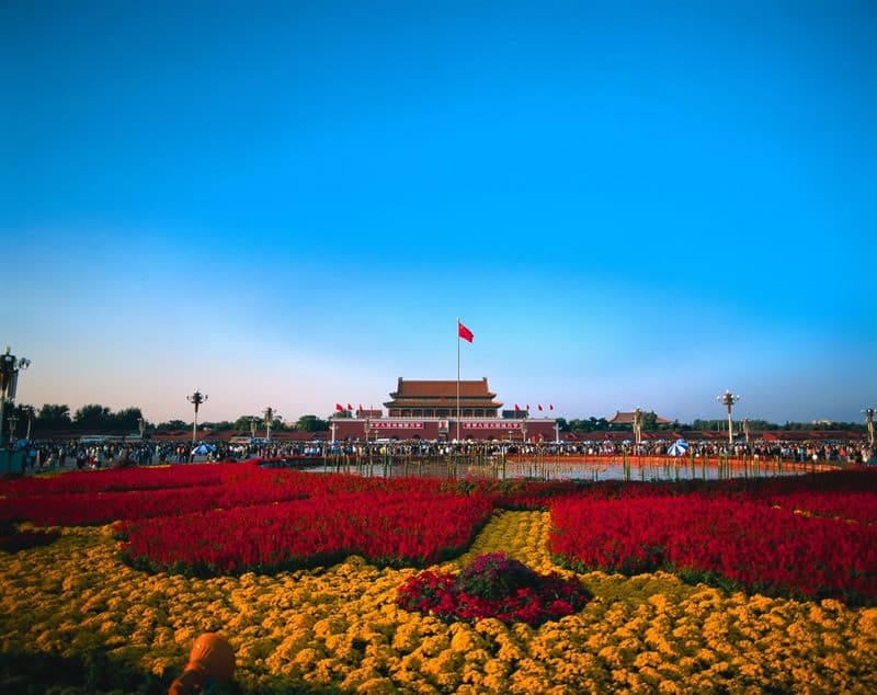 quảng trường thiên an môn tháng 3