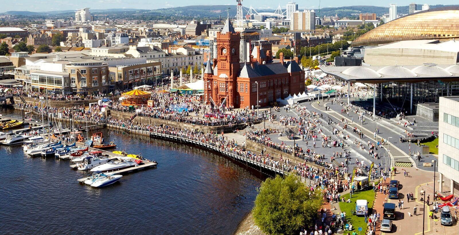 cảng biển cardiff Bay
