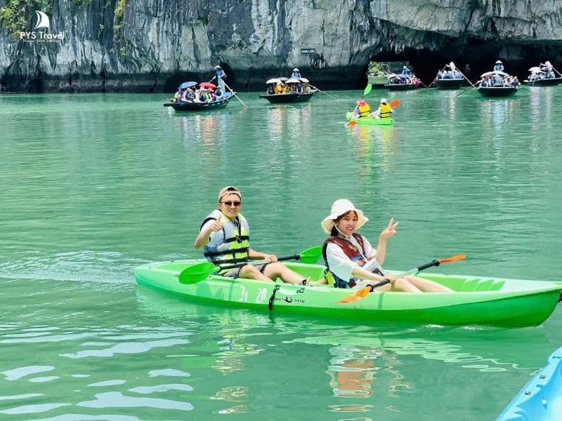 chèo thuyền kayak