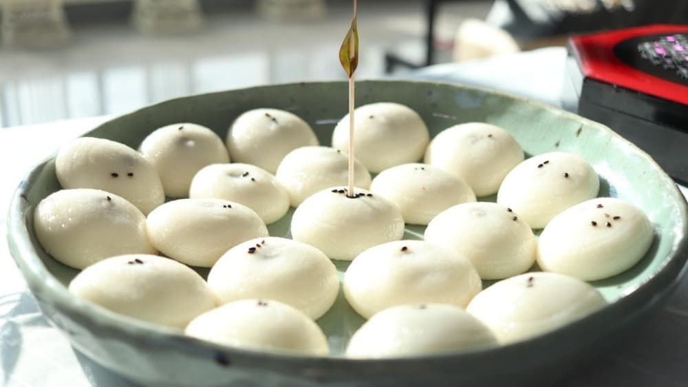 bánh gạo rượu