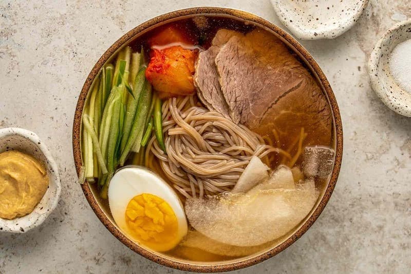 ẩm thực hàn quốc mì lạnh