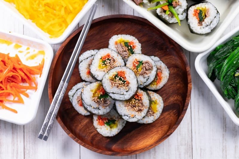 cơm cuộn ẩm thực hàn quốc
