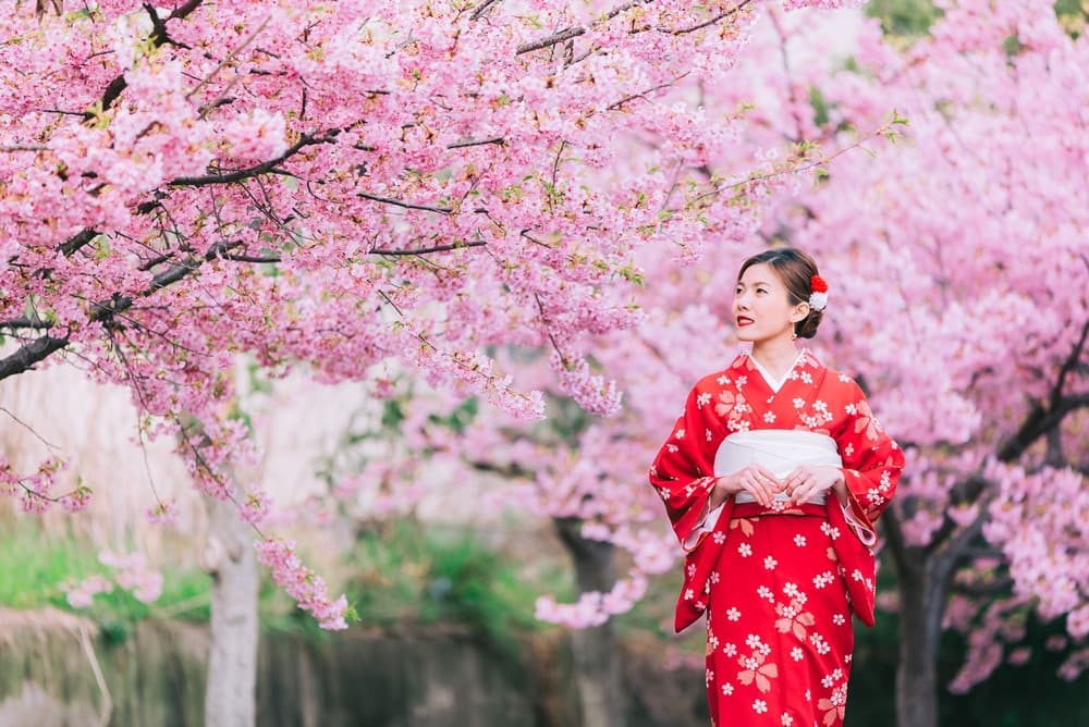 du lịch Nhật Bản tháng 3