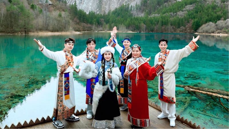 trải nghiệm văn hóa người tạng