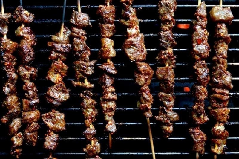 ẩm thực màn đêm cáp nhĩ tân