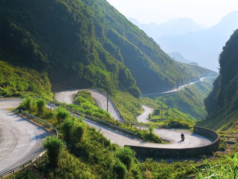 di chuyển đến yên minh