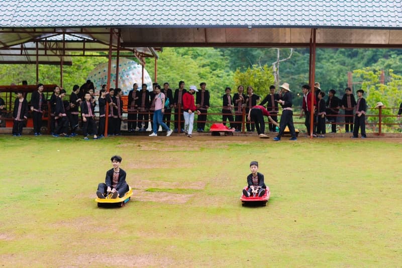 happy land mộc châu