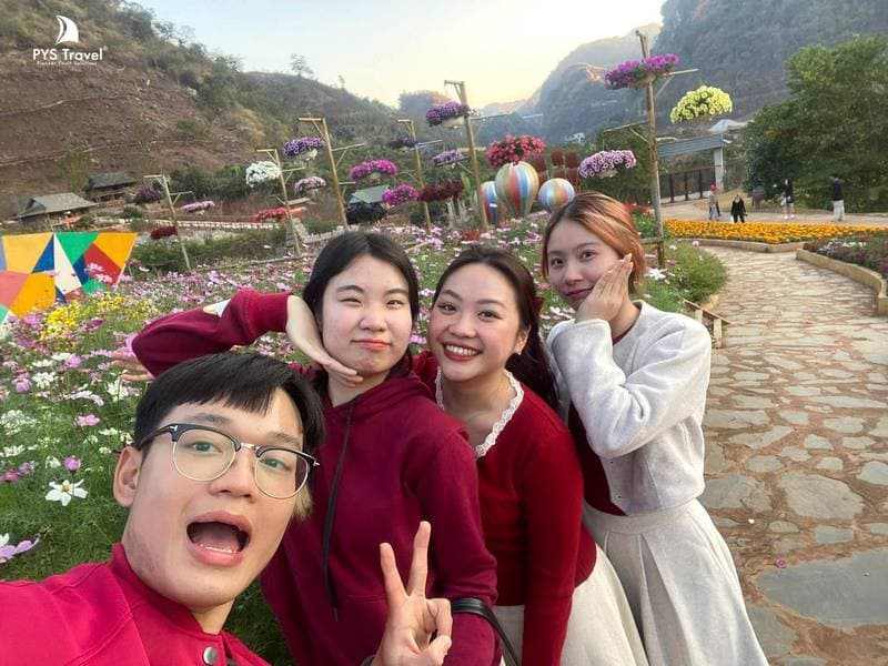 happy land mộcchaau