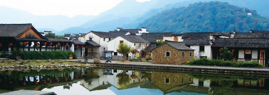 Long Môn cổ trấn