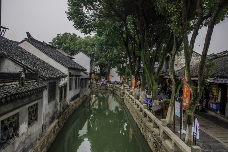 Cổ trấn Lục Trực