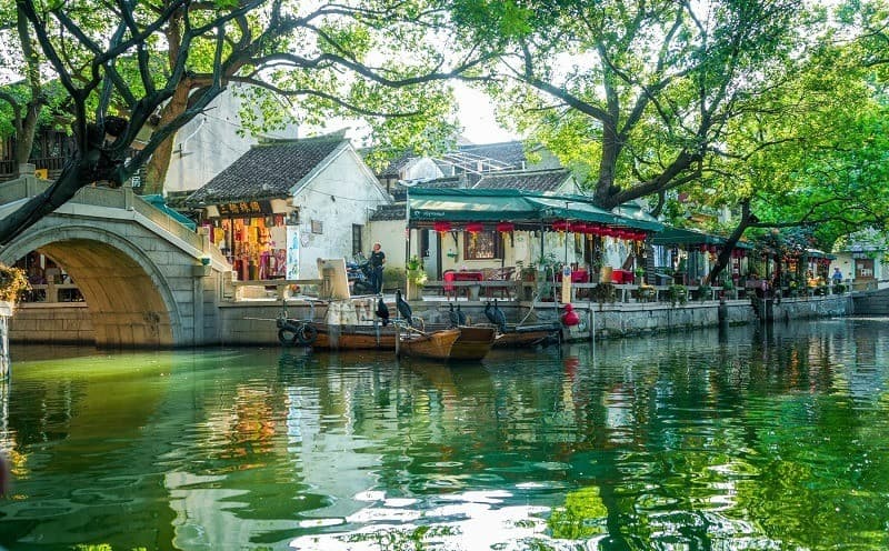 Lạc bước trong bức tranh thơ mộng của cổ trấn