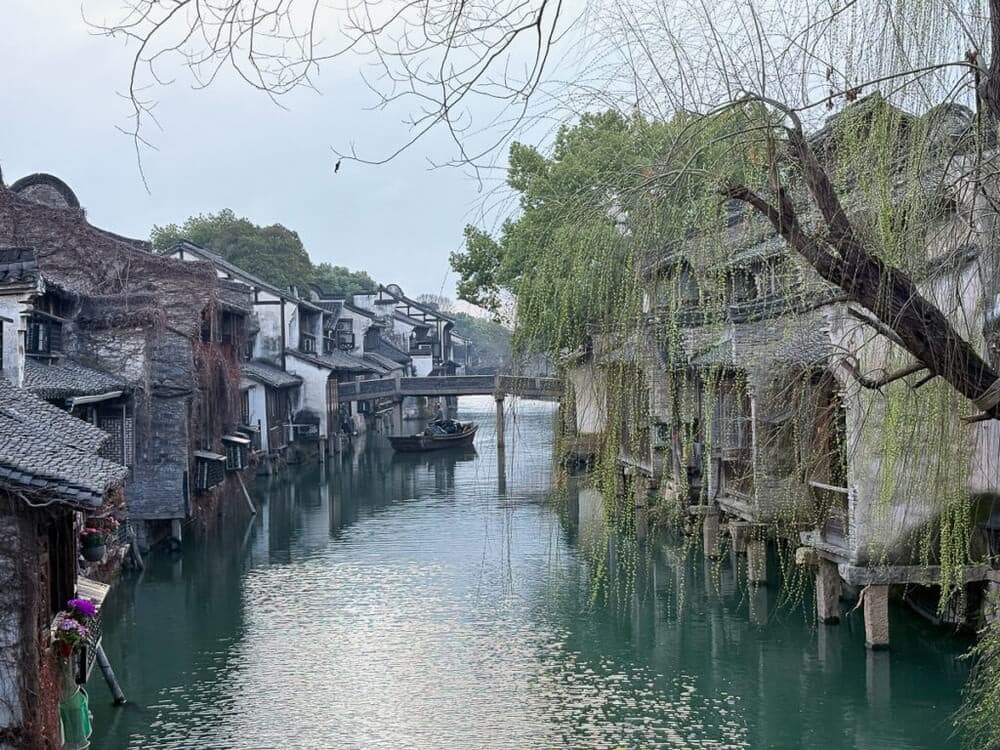 thăm quan quanh ô trấn