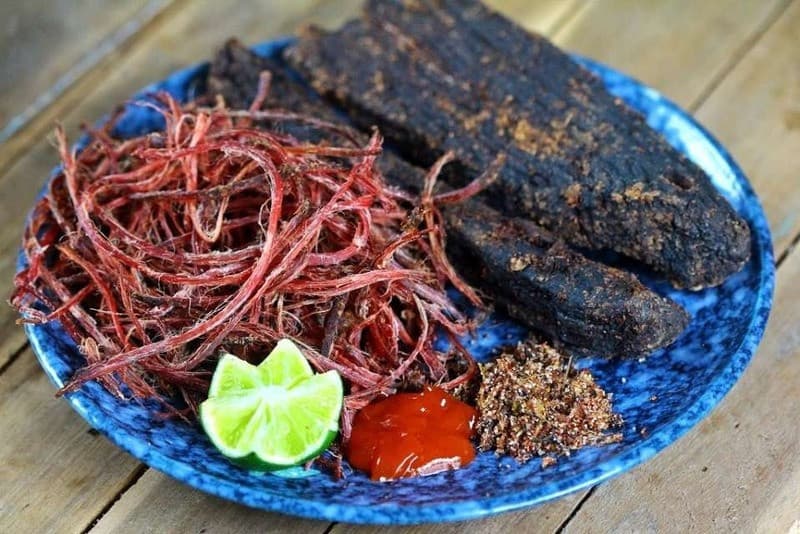 Thịt trâu gác bếp Điện Biên