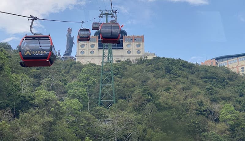 cáp treo núi bà đen