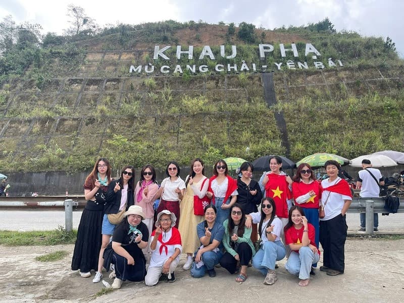 Thu trọn Mù Cang Chải vào tầm mắt tại cung đèo Khau Phạ