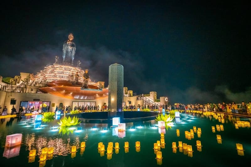 lễ hội sunworld núi bà đen