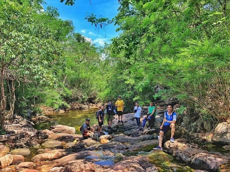 Suối Trúc là nơi thích hợp để có những buổi trekking nhẹ nhàng