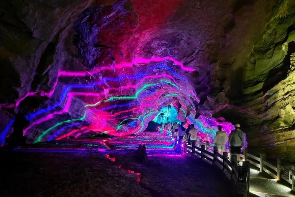 Cung Vảy Rồng ở Ân Thi