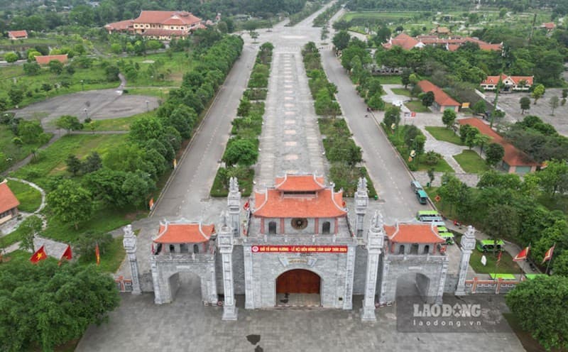 Khu Di Tích Lịch Sử Đền Hùng