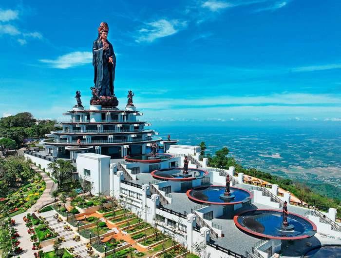 Núi Bà Đen, tour du xuân đầu năm