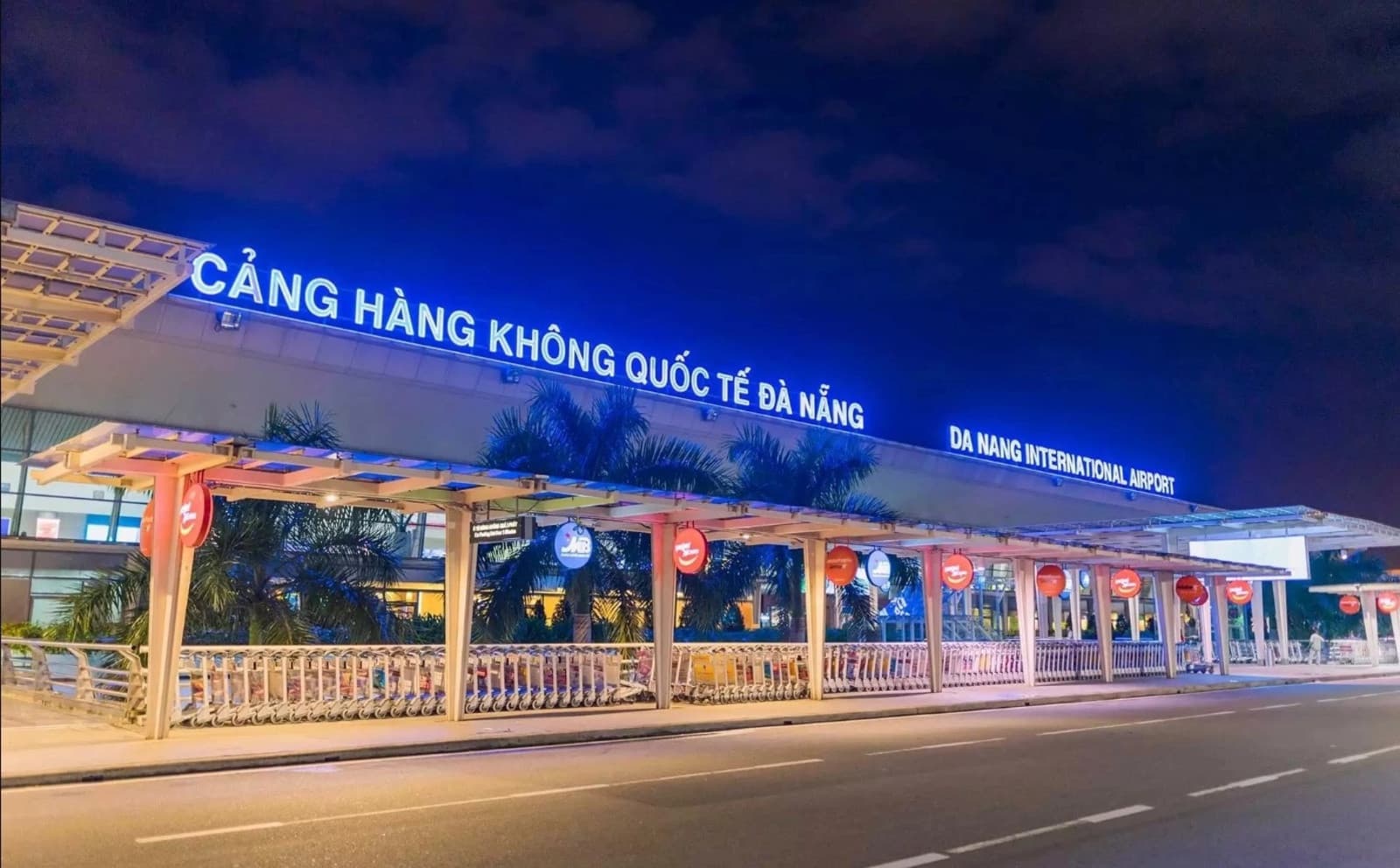 cách săn vé máy bay đi Đà Nẵng giá rẻ