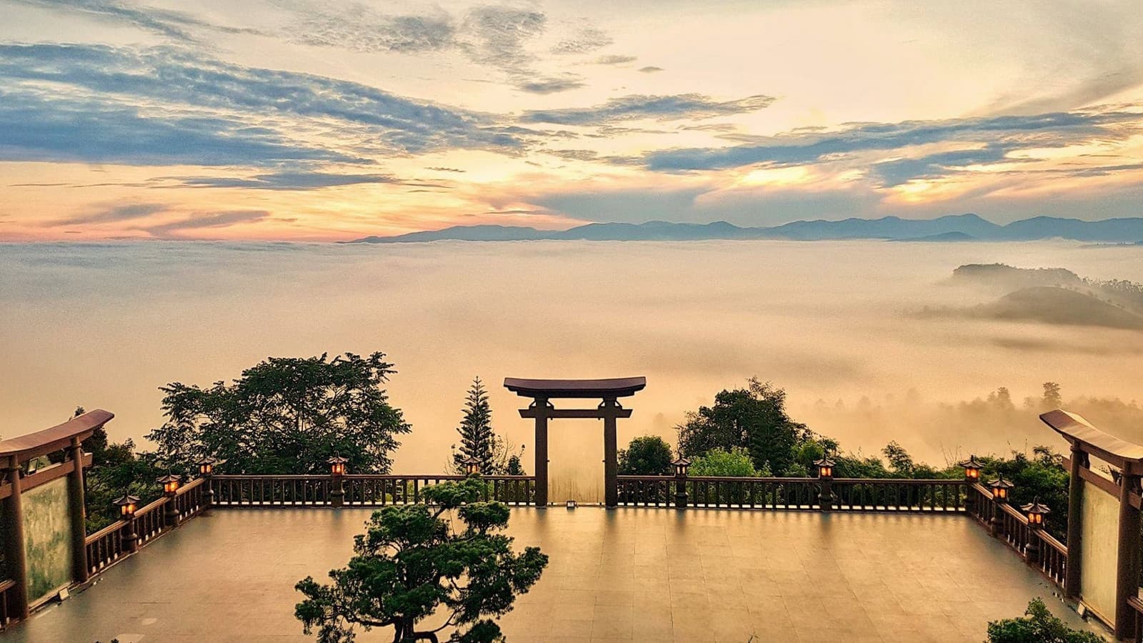 chùa linh quy pháp ấn bảo lộc