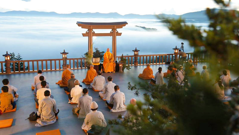 linh quy pháp ấn chùa