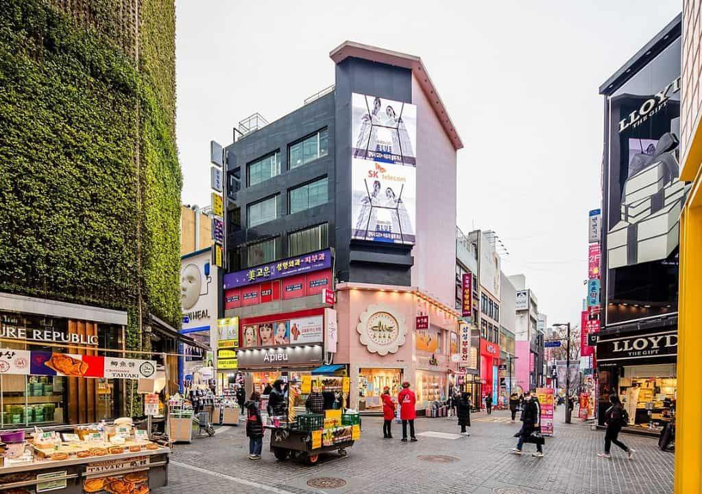 khu phố Myeongdong