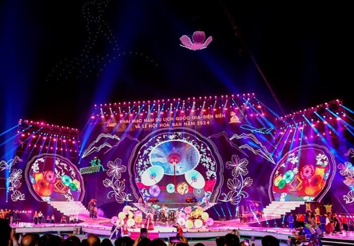 Lễ hội Hoa Ban Điện Biên