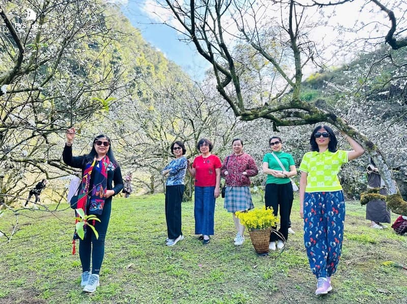 Du xuân Tây Bắc Mai Châu