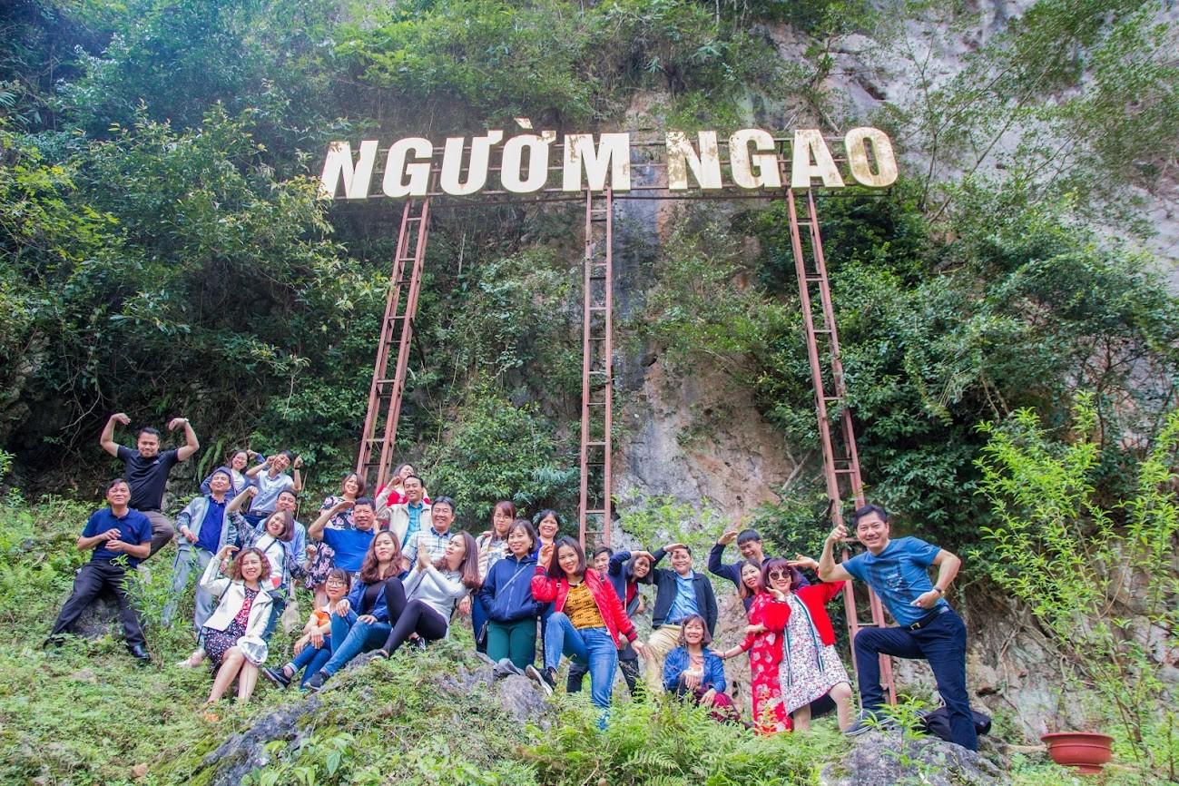 Động ngườm ngao, tour cao bằng bắc kạn 30/4