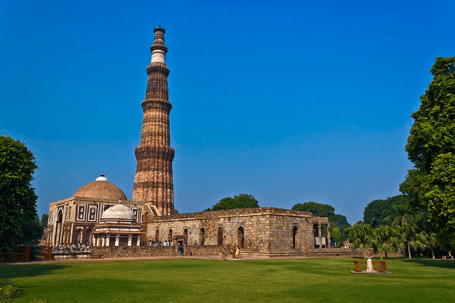 tháp qutb minar