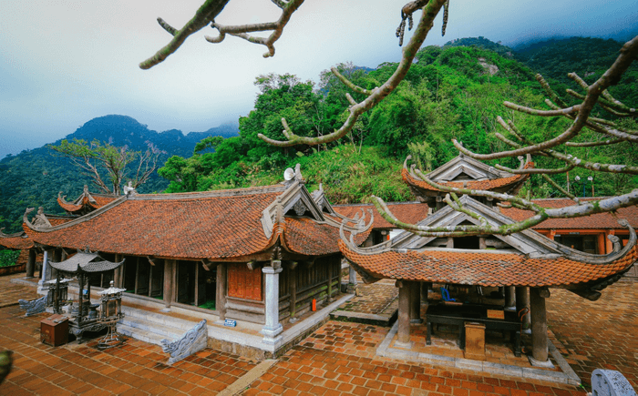 chùa hoa yên yên tử