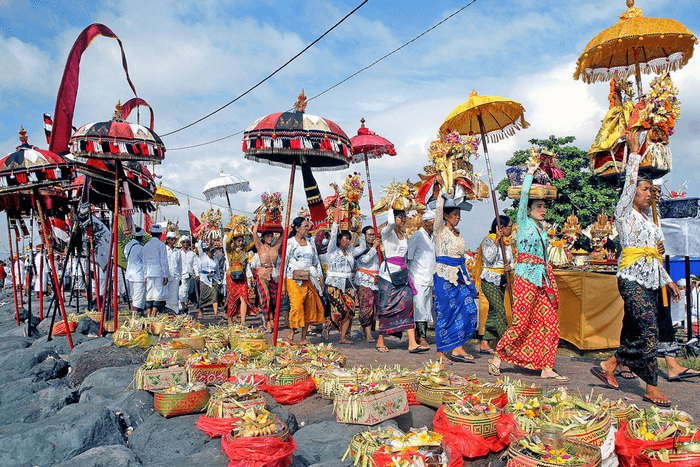 lễ hội nyepi bali