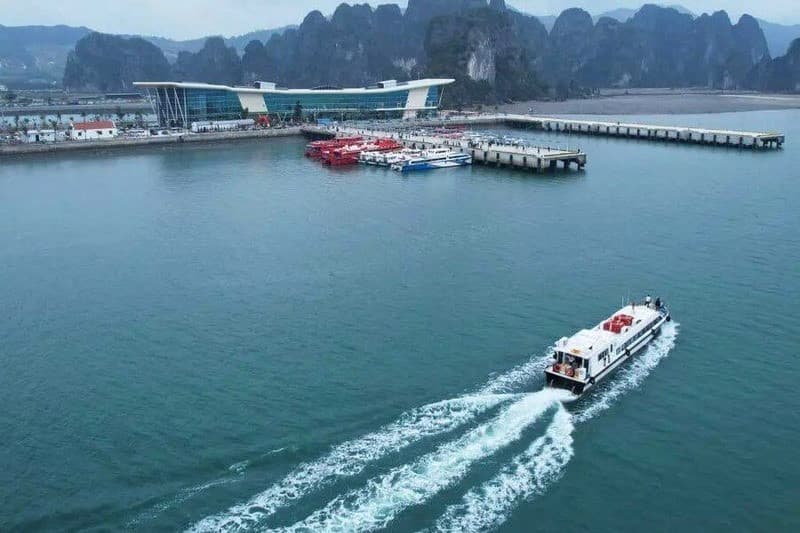 Di chuyển đến bãi Vàn Chảy