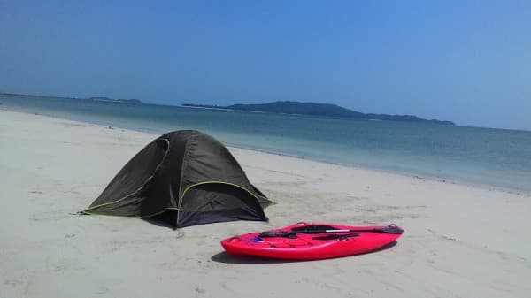 Cắm trại ngủ lều