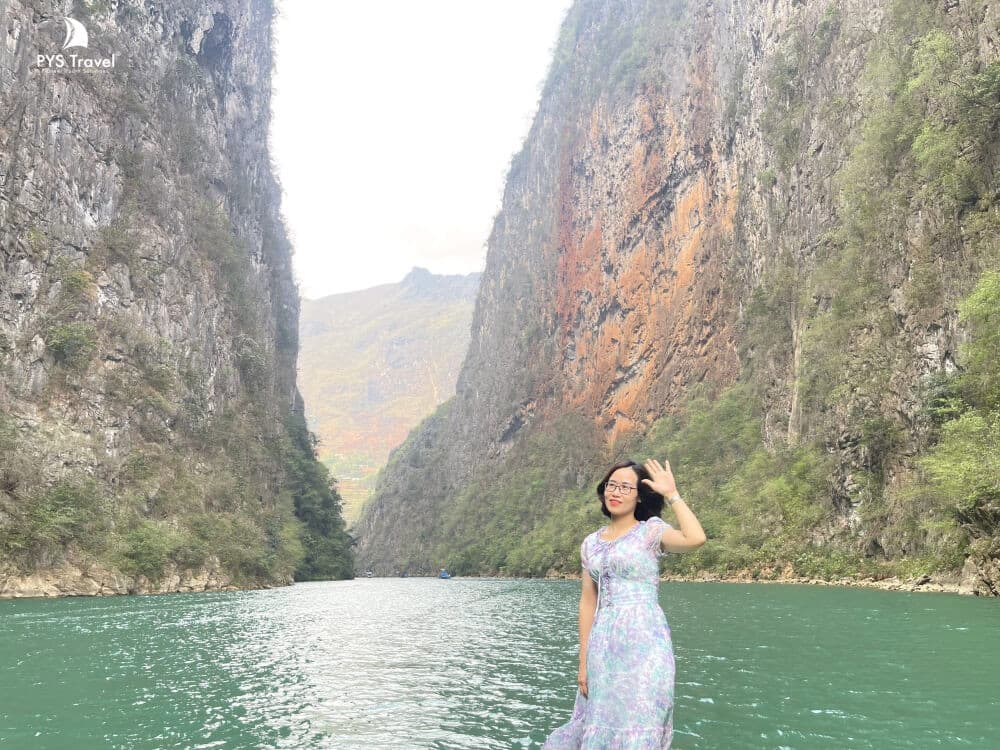 checkin tại sông nho quế